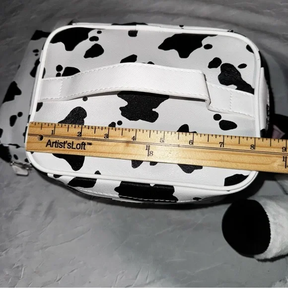 Valentine’s Cow Print Bags and Plush Toy Gift Set - Picture 3 of 7